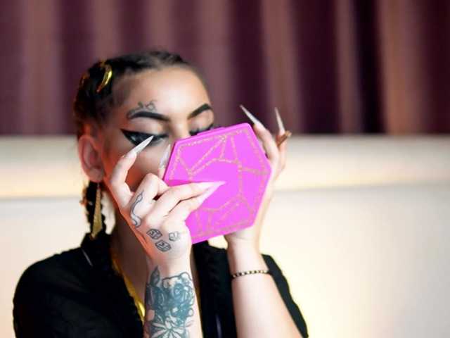 KarsynJayde's BongaCams show and profile