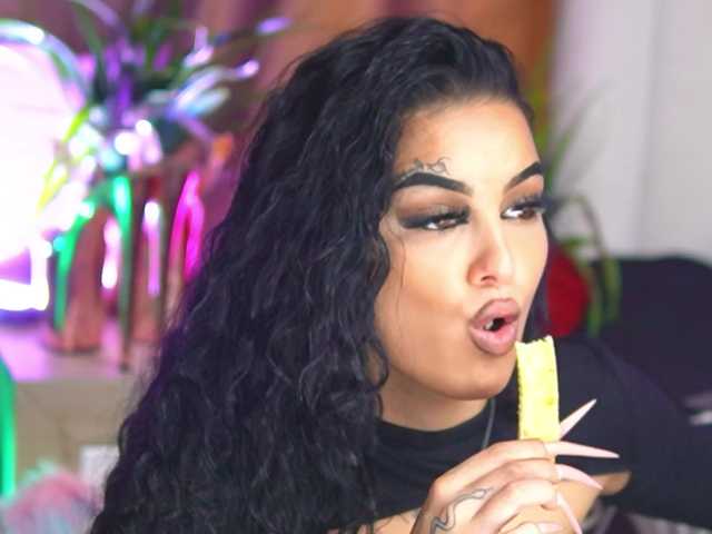 KarsynJayde's BongaCams show and profile