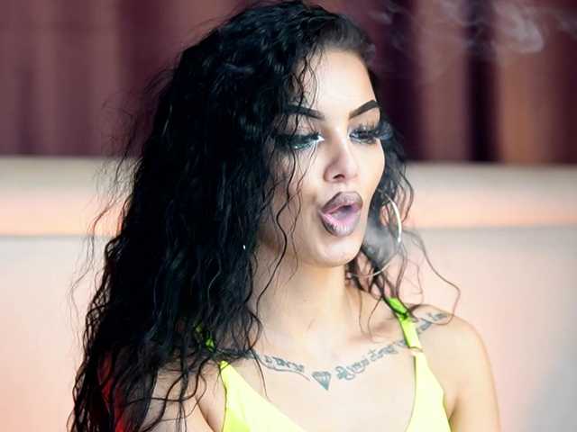 KarsynJayde's BongaCams show and profile