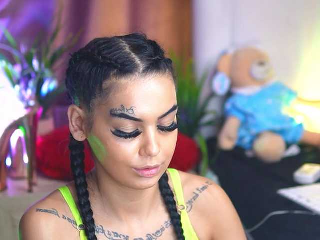 KarsynJayde's BongaCams show and profile