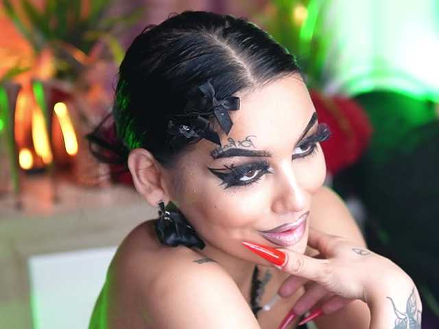 KarsynJayde's BongaCams show and profile