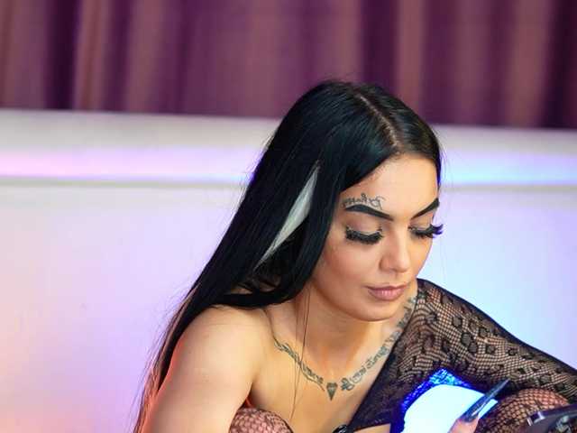 KarsynJayde's BongaCams show and profile