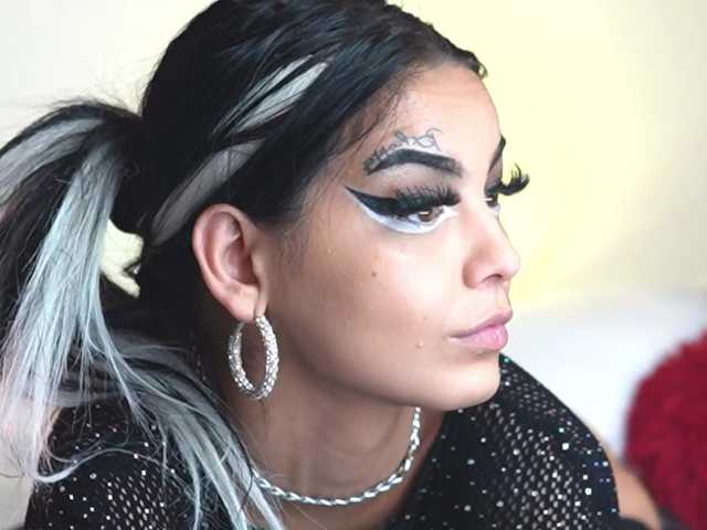 KarsynJayde's BongaCams show and profile