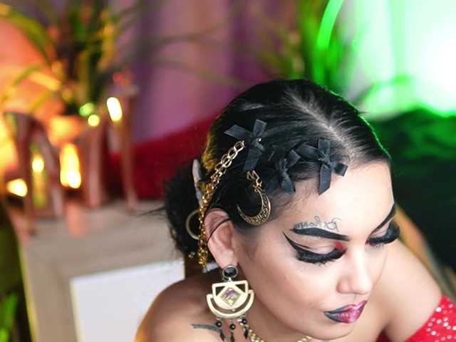 KarsynJayde's BongaCams show and profile