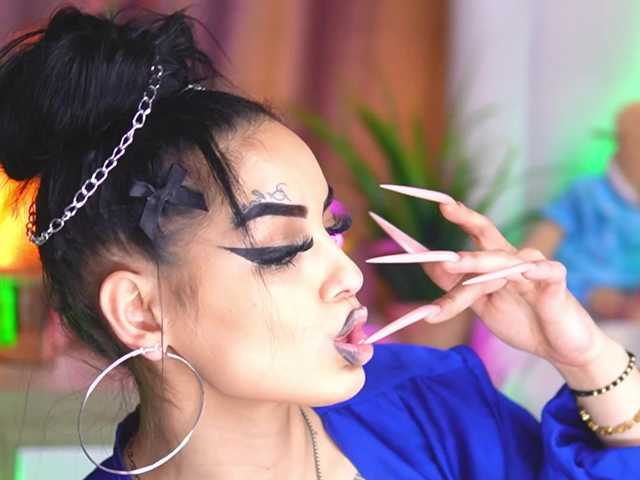 KarsynJayde's BongaCams show and profile