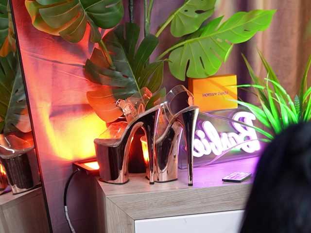 KarsynJayde's BongaCams show and profile