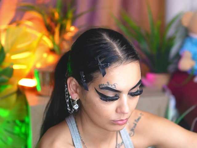 KarsynJayde's BongaCams show and profile