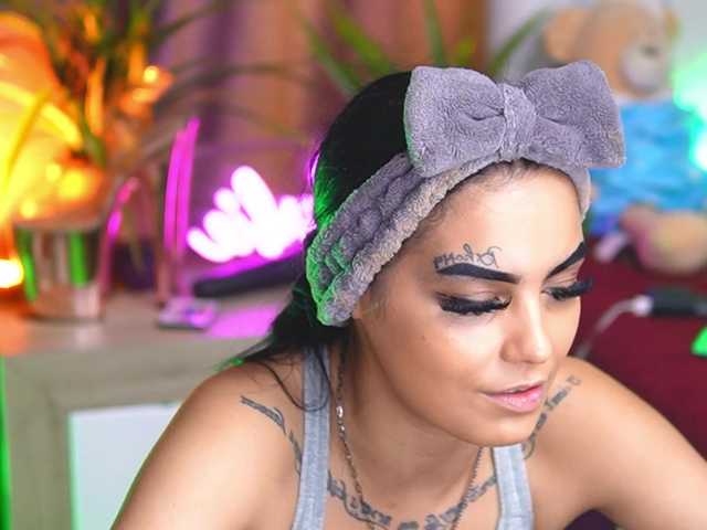 KarsynJayde's BongaCams show and profile
