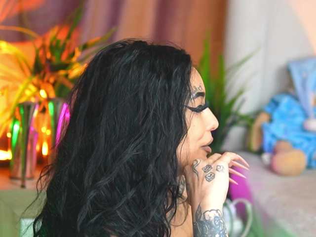 KarsynJayde's BongaCams show and profile