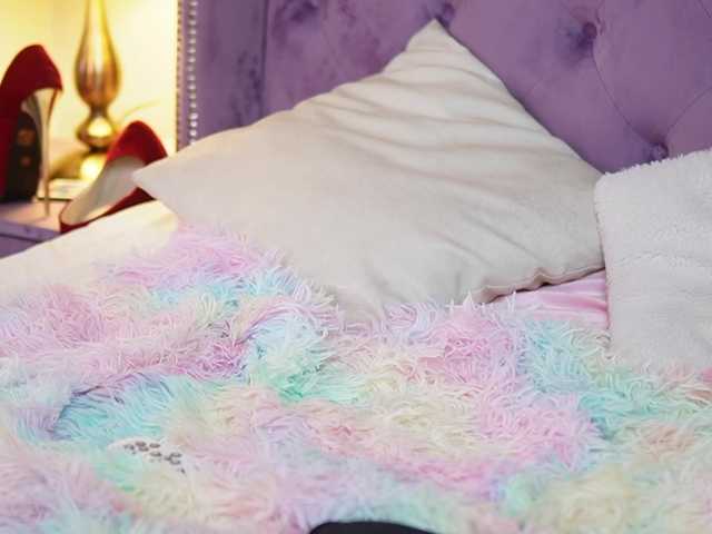 SaraiAngel's BongaCams show and profile