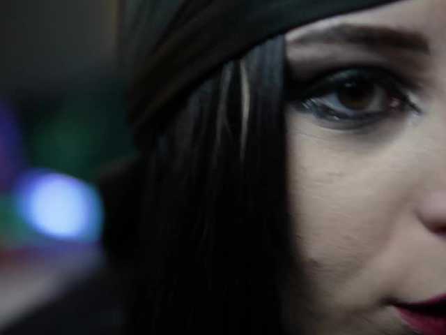 SaraiAngel's BongaCams show and profile