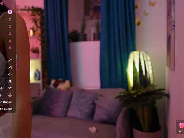 AlexisLovee webcam