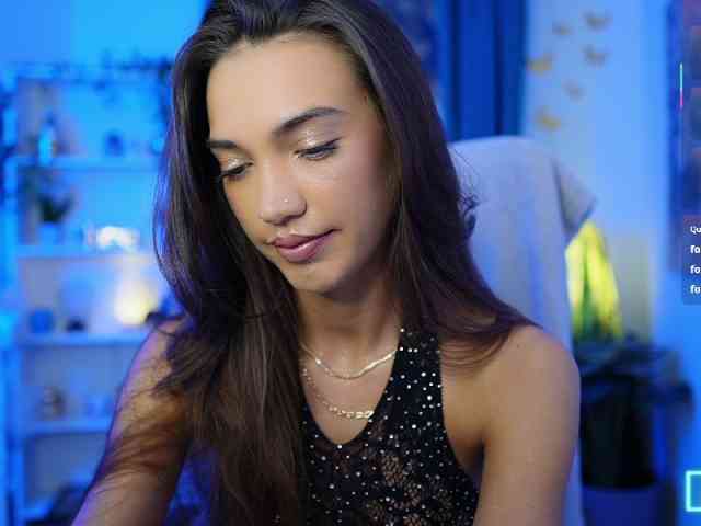 AlexisLovee AlexisLovee