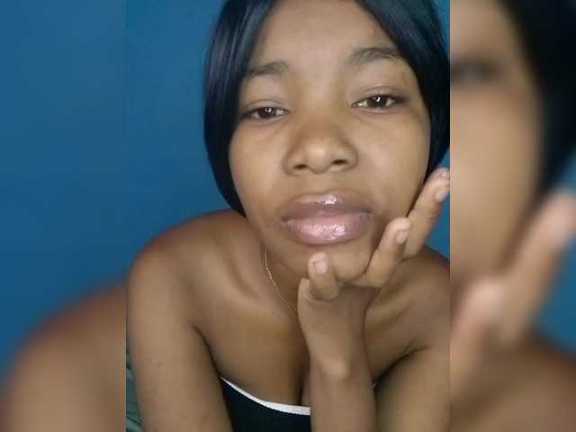 Candis69 from BongaCams