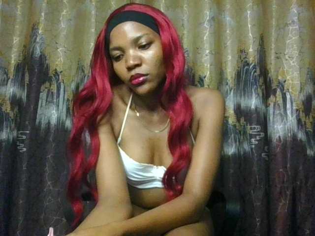 CloeMae webcam bongacams model stream image