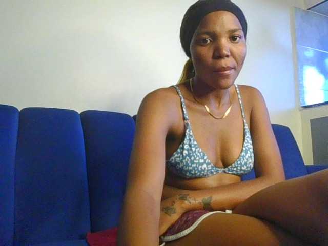 CloeMae webcam bongacams model stream image