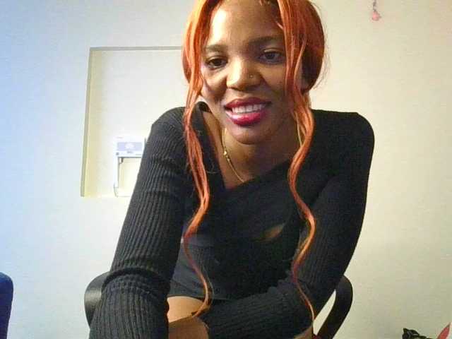 CloeMae webcam bongacams model stream image