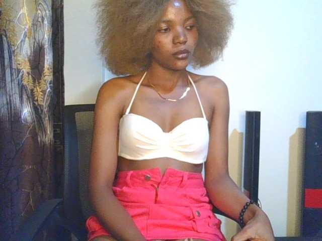 CloeMae webcam bongacams model stream image