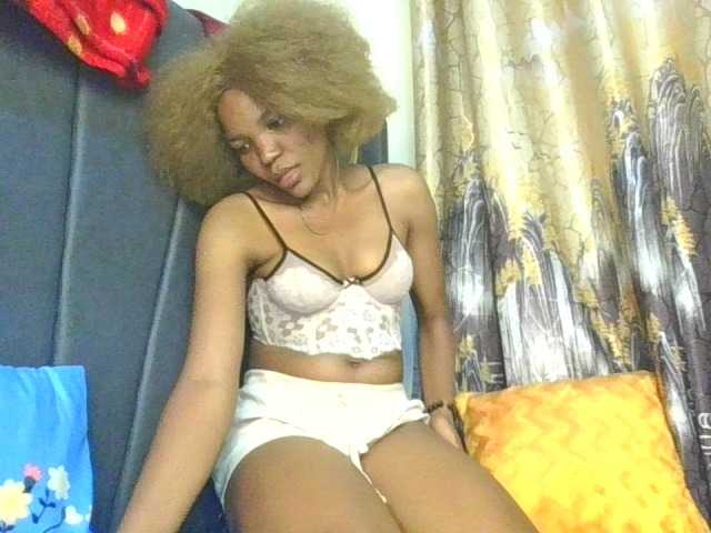 CloeMae webcam bongacams model stream image