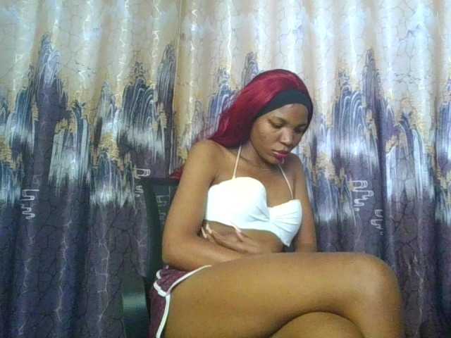 CloeMae webcam bongacams model stream image