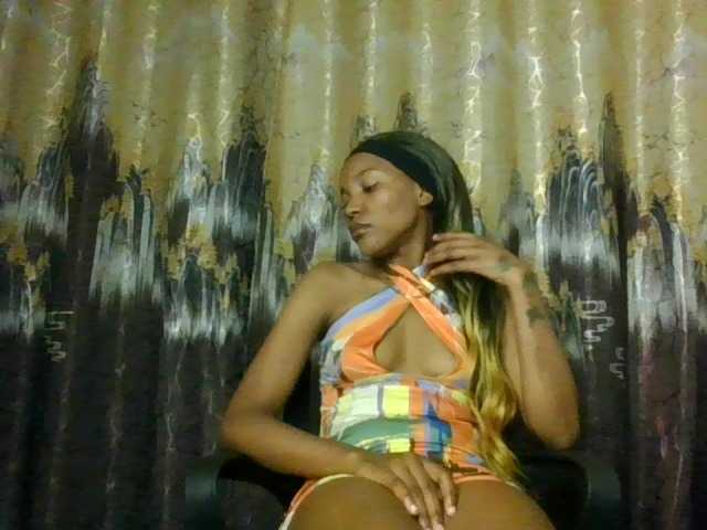 CloeMae webcam bongacams model stream image