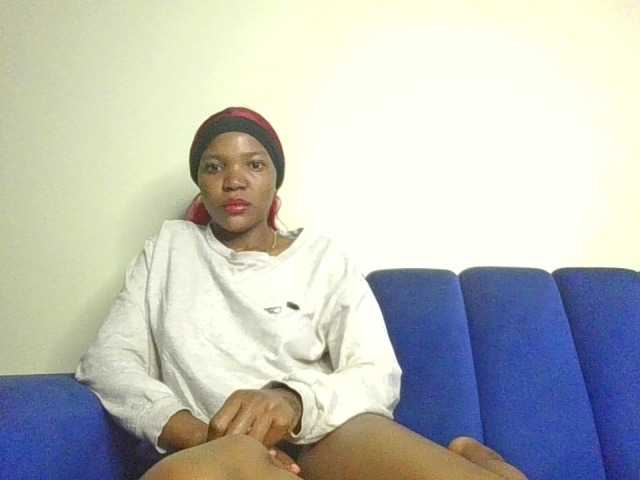 CloeMae webcam bongacams model stream image