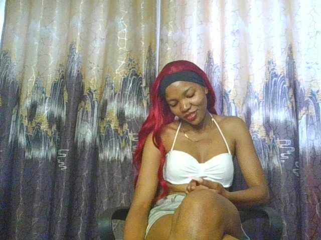 CloeMae webcam bongacams model stream image