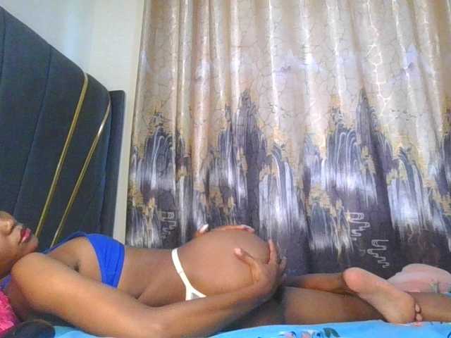 CloeMae's BongaCams show and profile