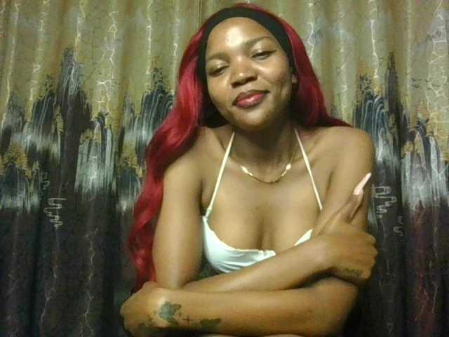 CloeMae webcam bongacams model stream image