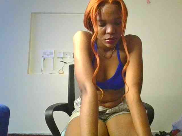 CloeMae Live Webcam on BongaCams