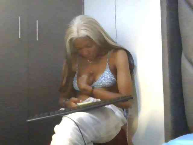 CloeMae webcam