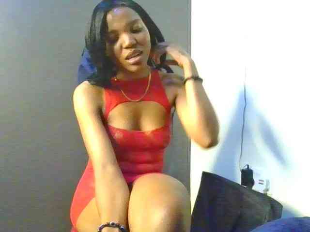 CloeMae Live Webcam on BongaCams