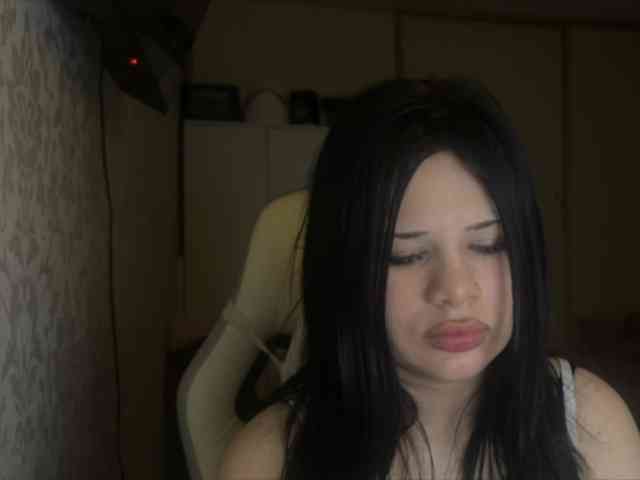 HeyElli Live Webcam on BongaCams