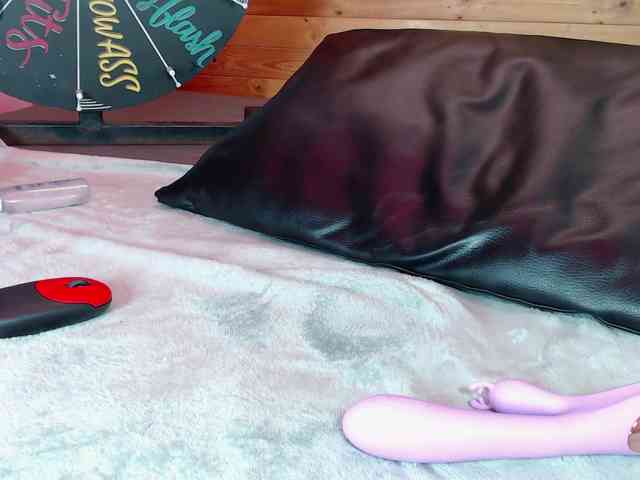 MavisManson MavisManson