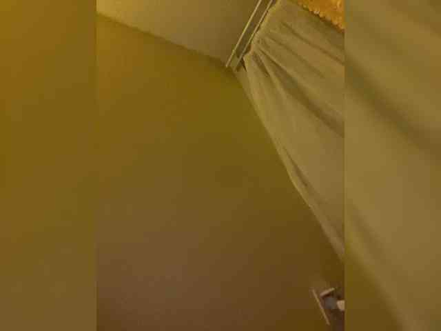 aslut Live Webcam on BongaCams