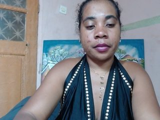 AlineEdena Porn Show