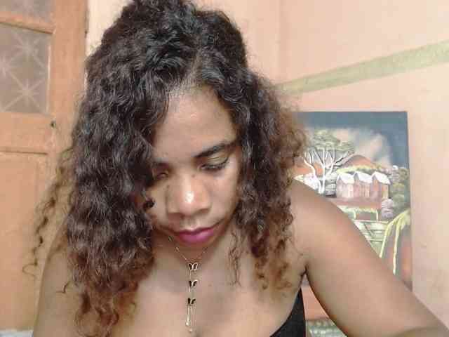 AlineEdena webcam