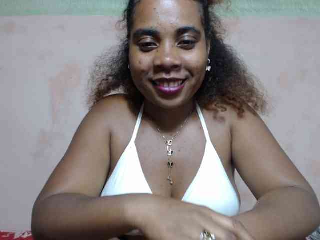 AlineEdena webcam