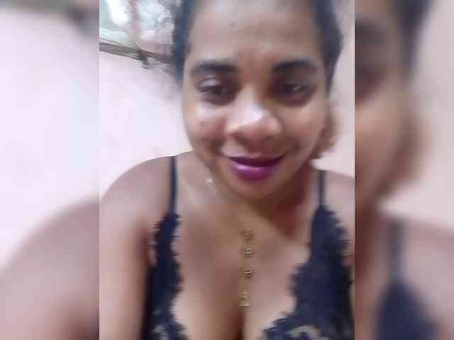 AlineEdena Live Webcam on BongaCams