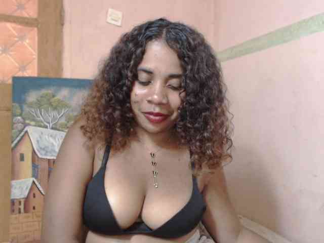 AlineEdena webcam