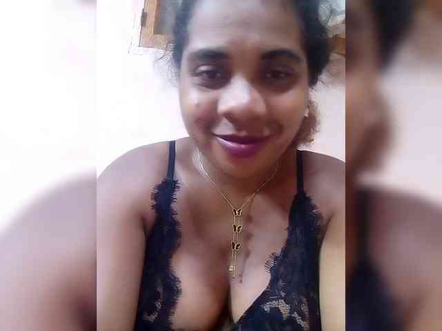 AlineEdena webcam