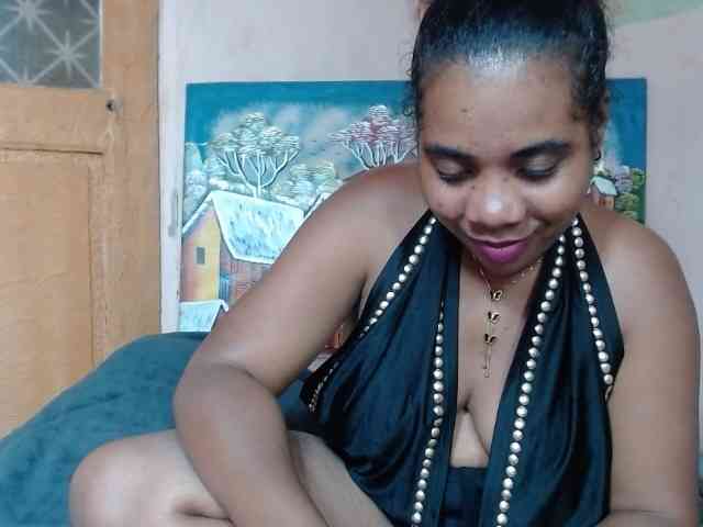 AlineEdena webcam