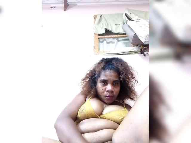 AlineEdena AlineEdena