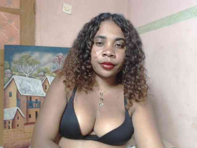 AlineEdena webcam