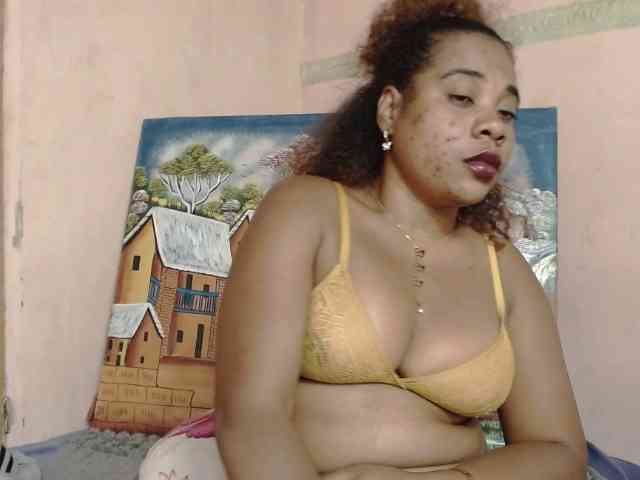 AlineEdena webcam