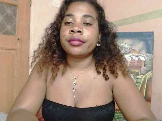 AlineEdena webcam
