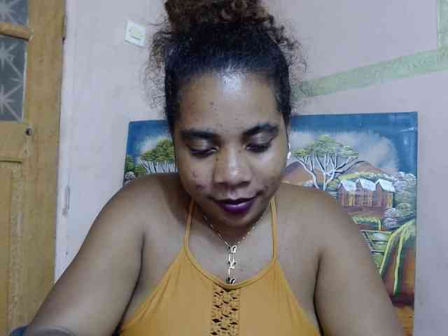 AlineEdena webcam