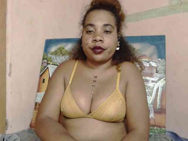 AlineEdena webcam