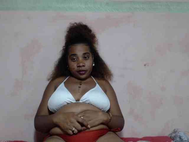 AlineEdena webcam