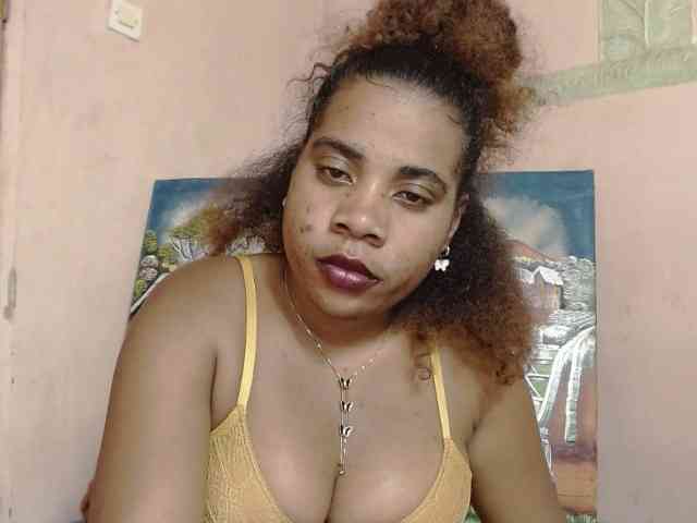 AlineEdena webcam